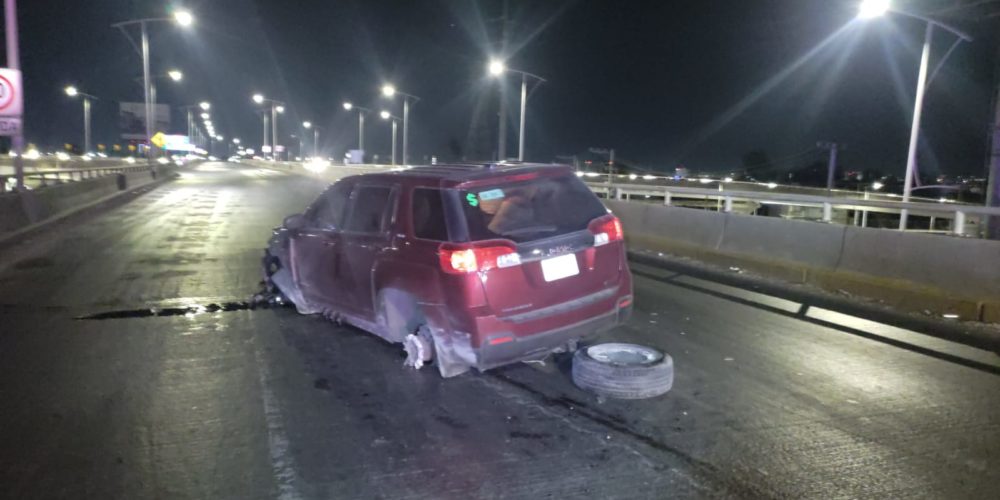 Conductor Chocó Y Abandonó Su Vehículo En El Distribuidor Vial De La 45 Norte El Clarinete 4496